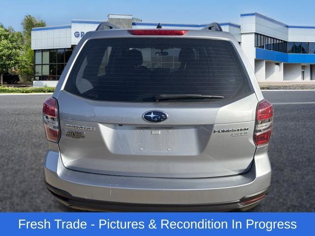 Used 2015 Subaru Forester 2.5i w/ Alloy Wheel Package AWD/4WD image 4