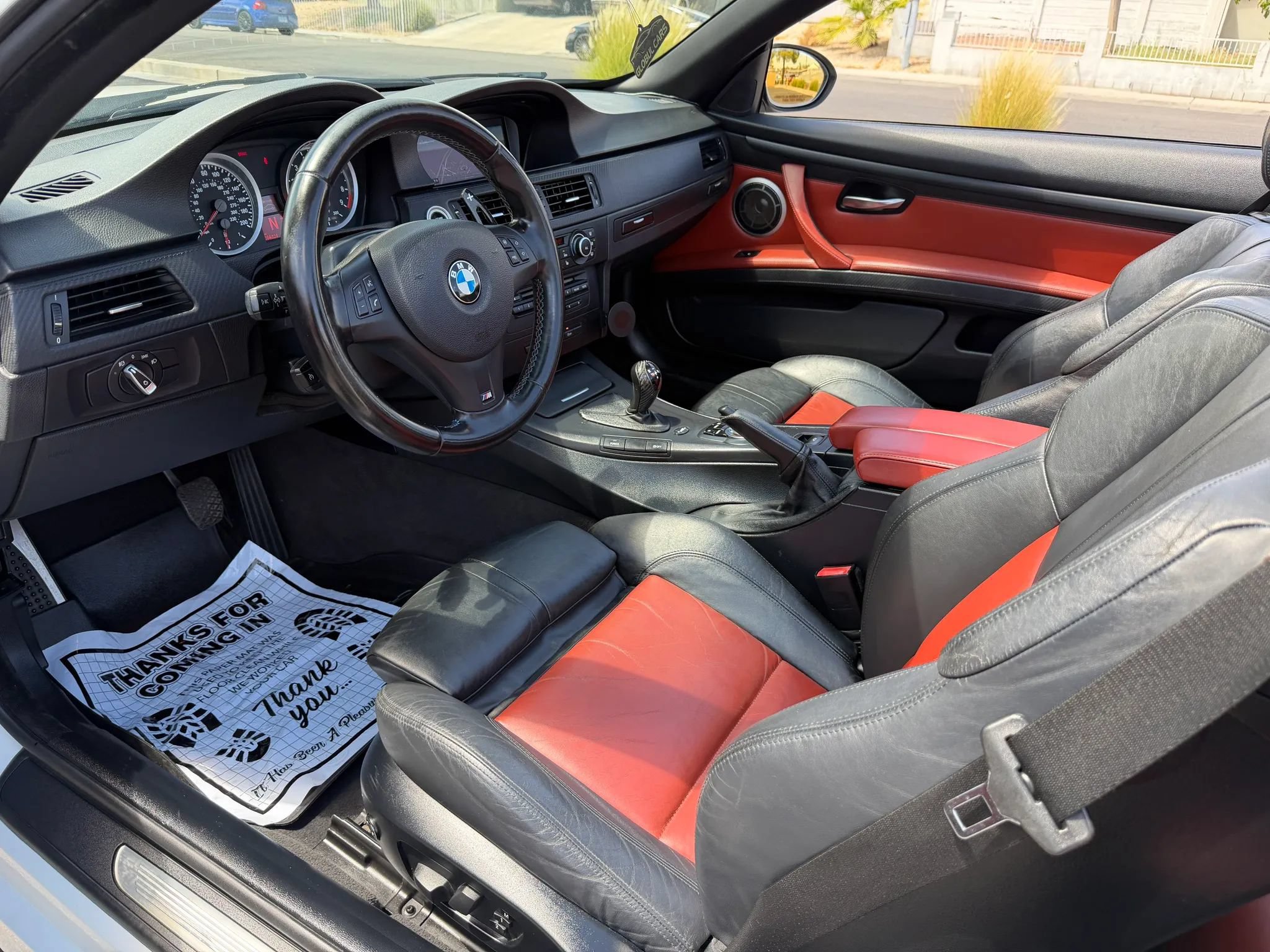 Used 2011 BMW M3 Convertible RWD image 11