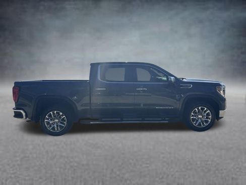 Used 2021 GMC Sierra 1500 SLT w/ SLT Premium Package RWD image 6