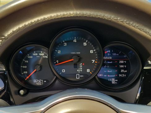 Used 2017 Porsche Macan AWD/4WD image 26