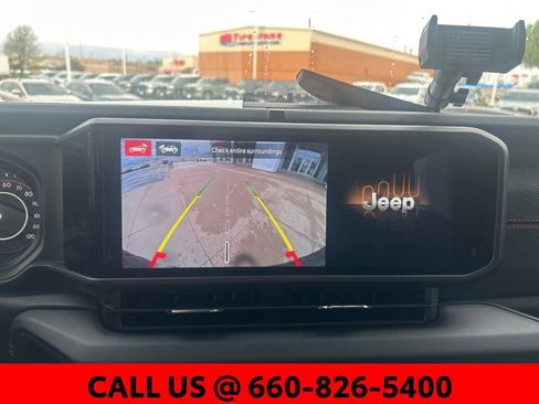 Used 2025 Jeep Wrangler Rubicon w/ Xtreme 35 Tire Package image 15