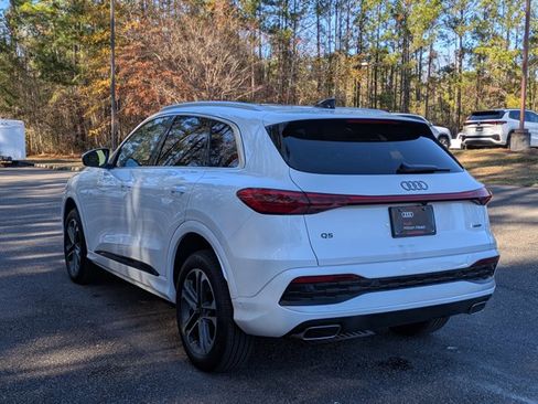 Used 2025 Audi Q5 Premium Plus w/ Premium Plus AWD/4WD image 7