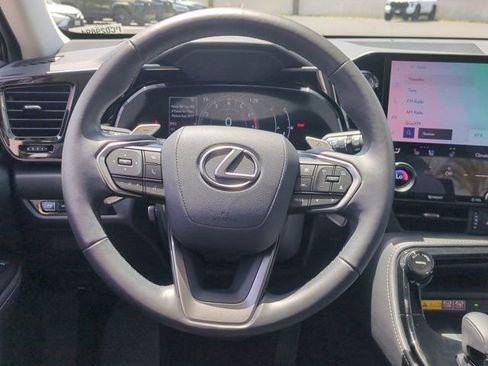 Used 2023 Lexus NX 350 AWD image 16
