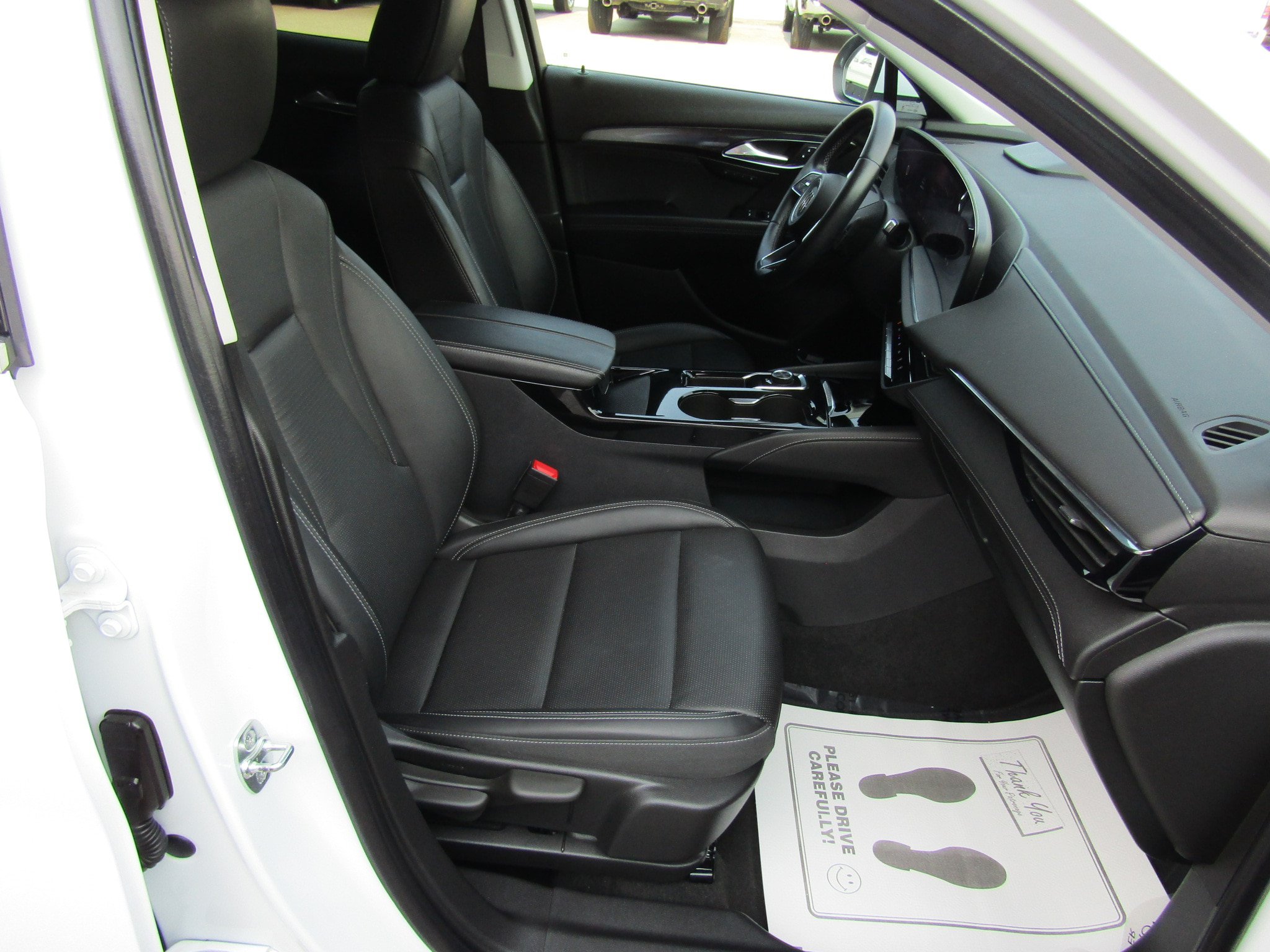 Used 2024 Buick Envision Preferred AWD/4WD image 17
