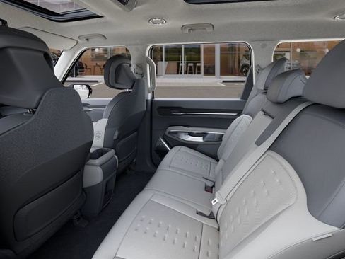 New 2026 Kia EV9 Wind image 18