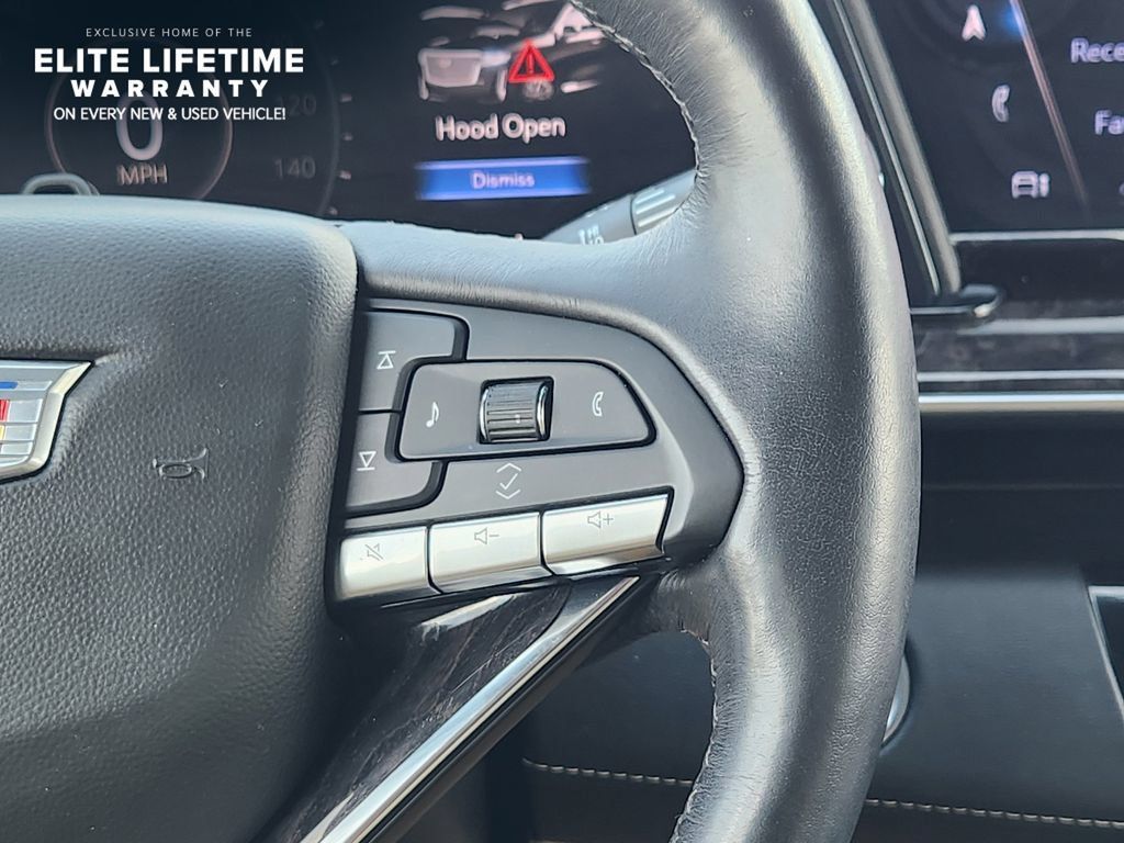 Used 2023 Cadillac Escalade Premium Luxury w/ Performance Package AWD/4WD image 30