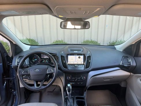 Used 2018 Ford Escape SEL w/ Ford Safe & Smart Package image 12