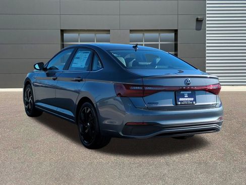 New 2026 Volkswagen Jetta SE image 5