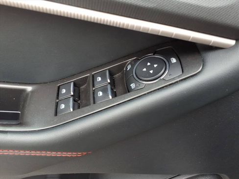 Used 2025 Ford Explorer ST-Line AWD/4WD image 24