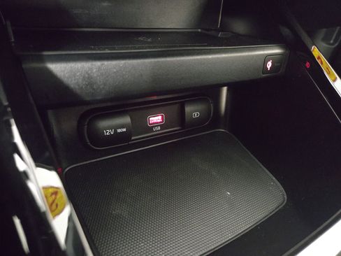 Used 2024 Kia Forte GT-Line w/ GT-Line Premium Package FWD image 27