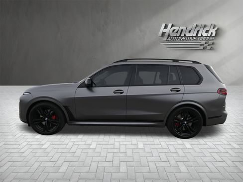 Used 2023 BMW X7 M60i w/ Executive Package image 8