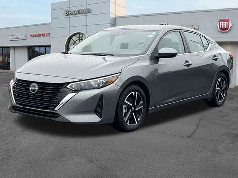 Used 2024 Nissan Sentra SV FWD image 3