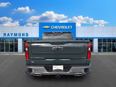 New 2026 Chevrolet Silverado 1500 LTZ w/ LTZ Premium Package AWD/4WD image 5