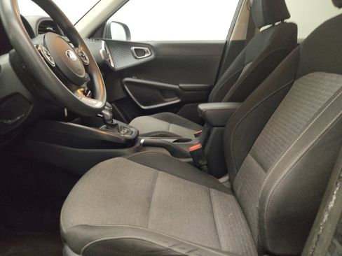 Used 2021 Kia Soul S FWD image 17