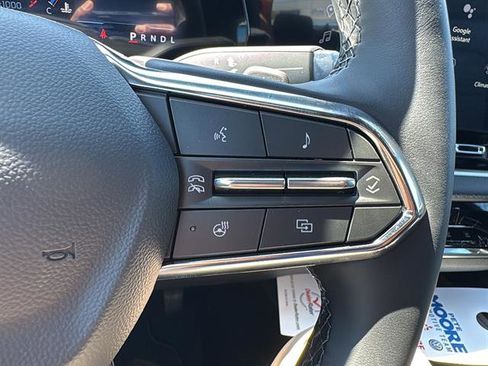 New 2026 Chevrolet Equinox LT w/ Convenience Package II FWD image 20