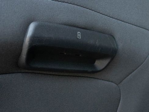 Used 2025 Ford Expedition Active RWD image 25
