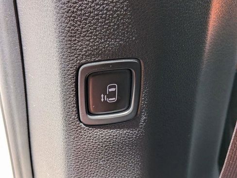 Used 2023 Kia Carnival SX FWD image 27