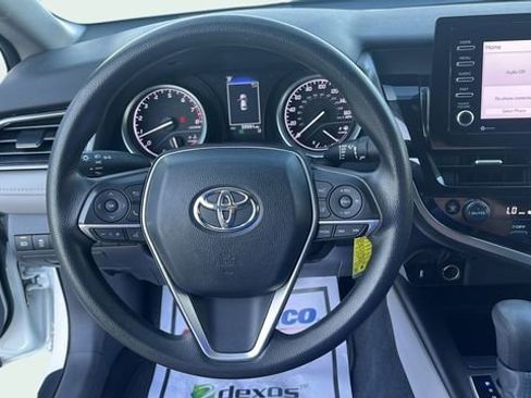 Used 2022 Toyota Camry LE image 29