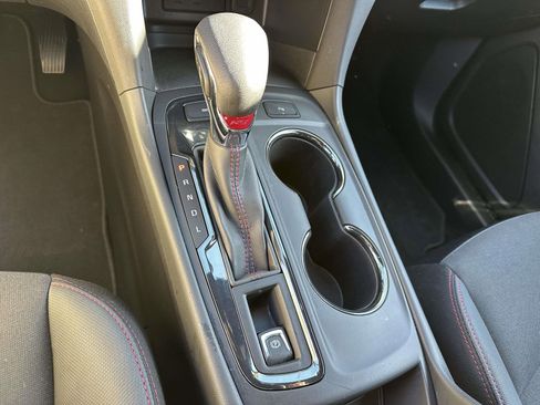 Certified 2023 Chevrolet Equinox RS image 28