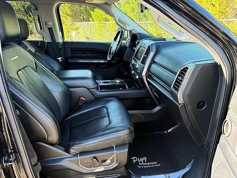 Used 2018 Ford Expedition Max Platinum image 36
