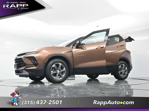 Used 2023 Chevrolet Blazer LT AWD/4WD image 31