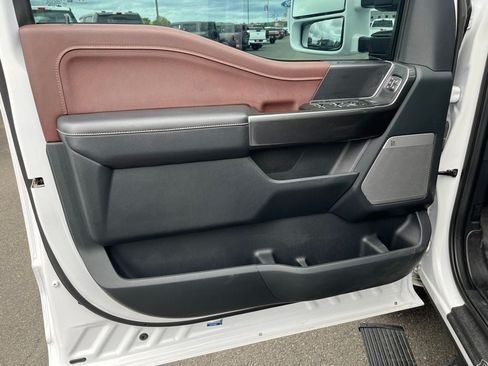 Used 2021 Ford F150 Lariat AWD/4WD image 7