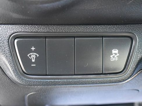 Certified 2022 Kia Forte LXS image 20