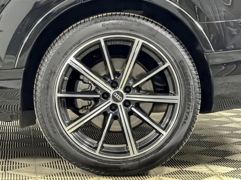 Used 2023 Audi Q7 3.0T Prestige w/ Prestige Package image 25