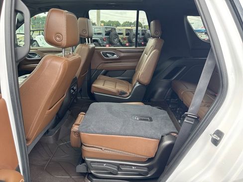 Used 2021 Chevrolet Tahoe High Country RWD image 25