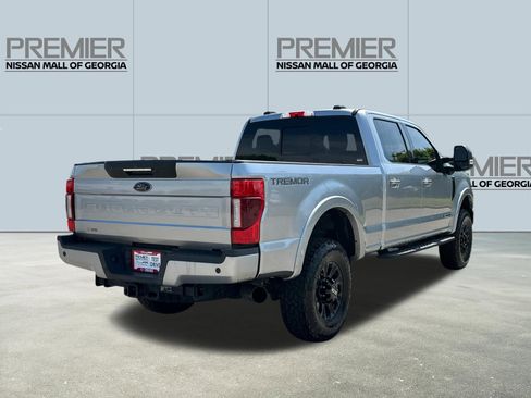 Used 2022 Ford F250 Lariat w/ Tremor Off-Road Package AWD/4WD image 4