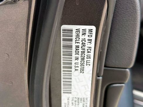 Used 2021 Jeep Grand Cherokee Limited AWD/4WD image 19