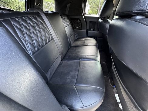 Used 2007 Toyota FJ Cruiser 2WD w/ Convenience Pkg image 47