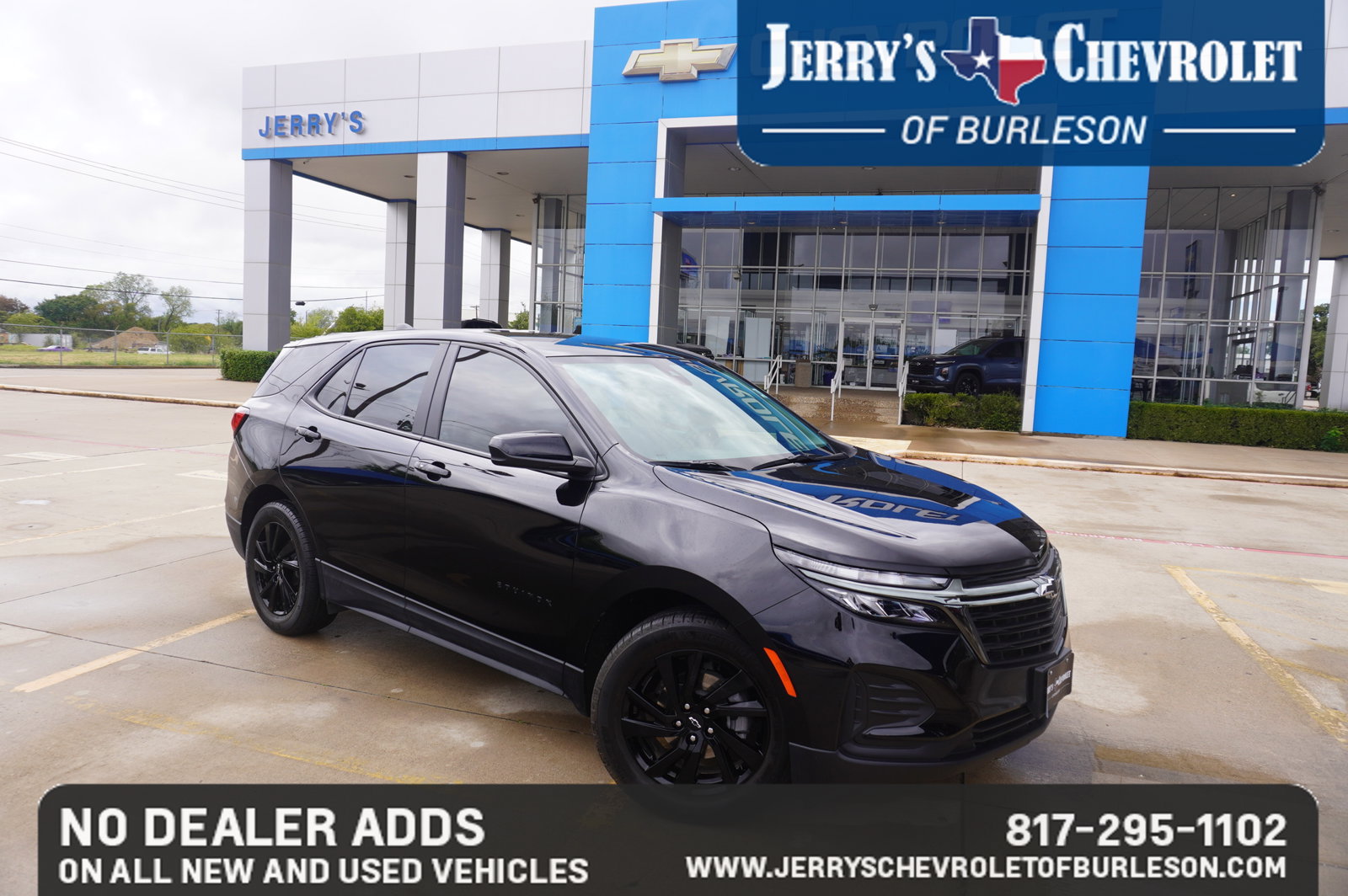 Used 2024 Chevrolet Equinox LS w/ Midnight Edition FWD image 1