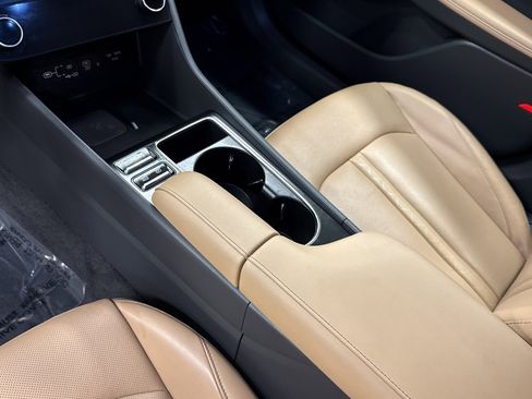 Used 2025 Hyundai Sonata Limited image 10