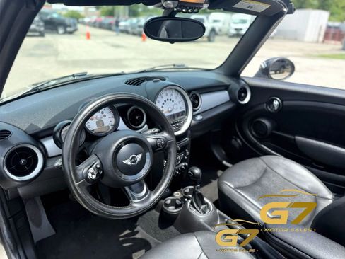Used 2013 MINI Cooper Convertible FWD image 17
