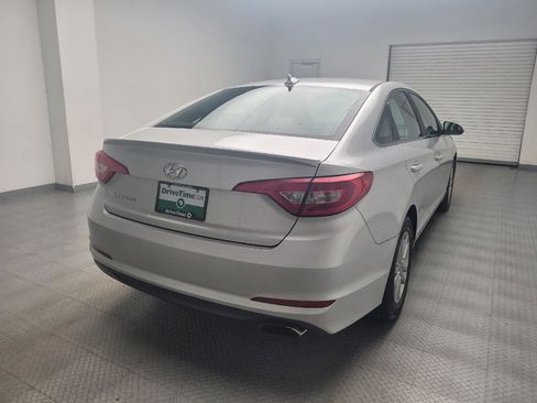 Used 2017 Hyundai Sonata SE FWD image 7