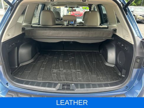 Used 2024 Subaru Forester Limited AWD/4WD image 3