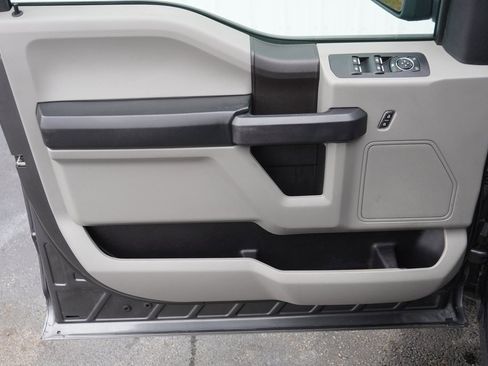 Used 2019 Ford F150 XL w/ Equipment Group 101A Mid image 8