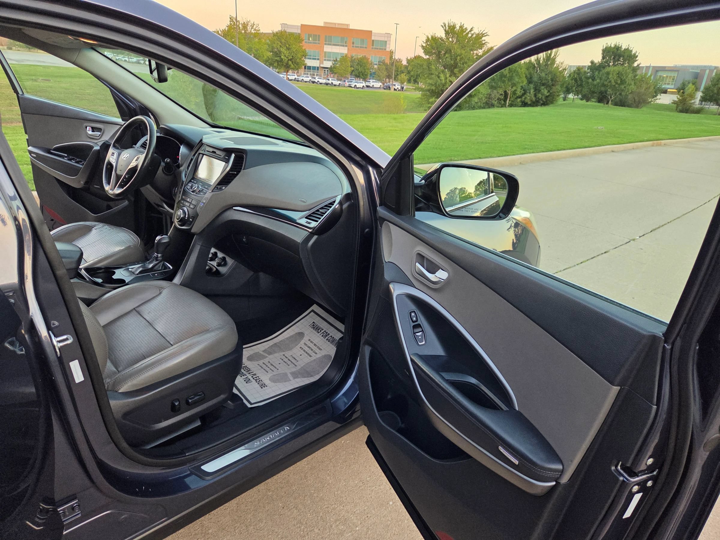 Used 2013 Hyundai Santa Fe Sport FWD image 19