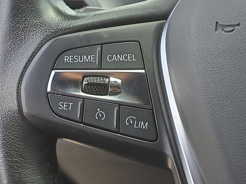 Used 2023 BMW i4 eDrive35 w/ Premium Package RWD image 10