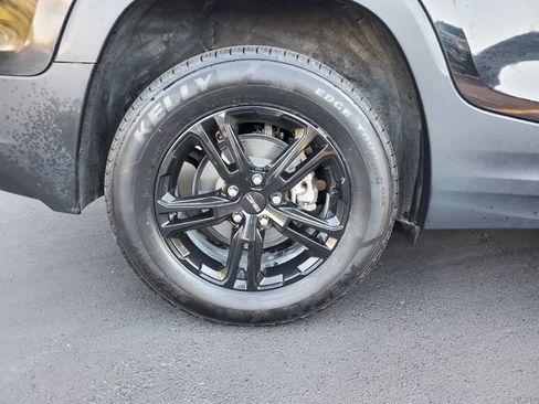 Used 2022 GMC Terrain AT4 w/ LPO, Floor Liner Package image 9