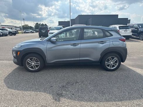 Used 2019 Hyundai Kona SE AWD/4WD image 4