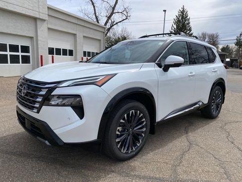 New 2026 Nissan Rogue Platinum image 1