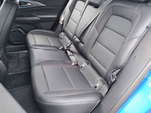 New 2026 Chevrolet Equinox EV LT w/ LPO, All-Weather Mat Package image 23