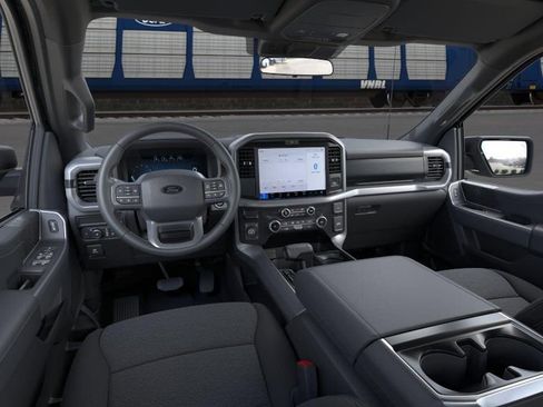 New 2026 Ford F150 XLT w/ XLT Black Appearance Package AWD/4WD image 9