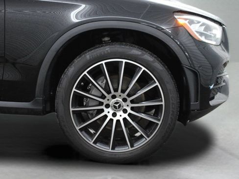 Used 2021 Mercedes-Benz GLC 300 image 14
