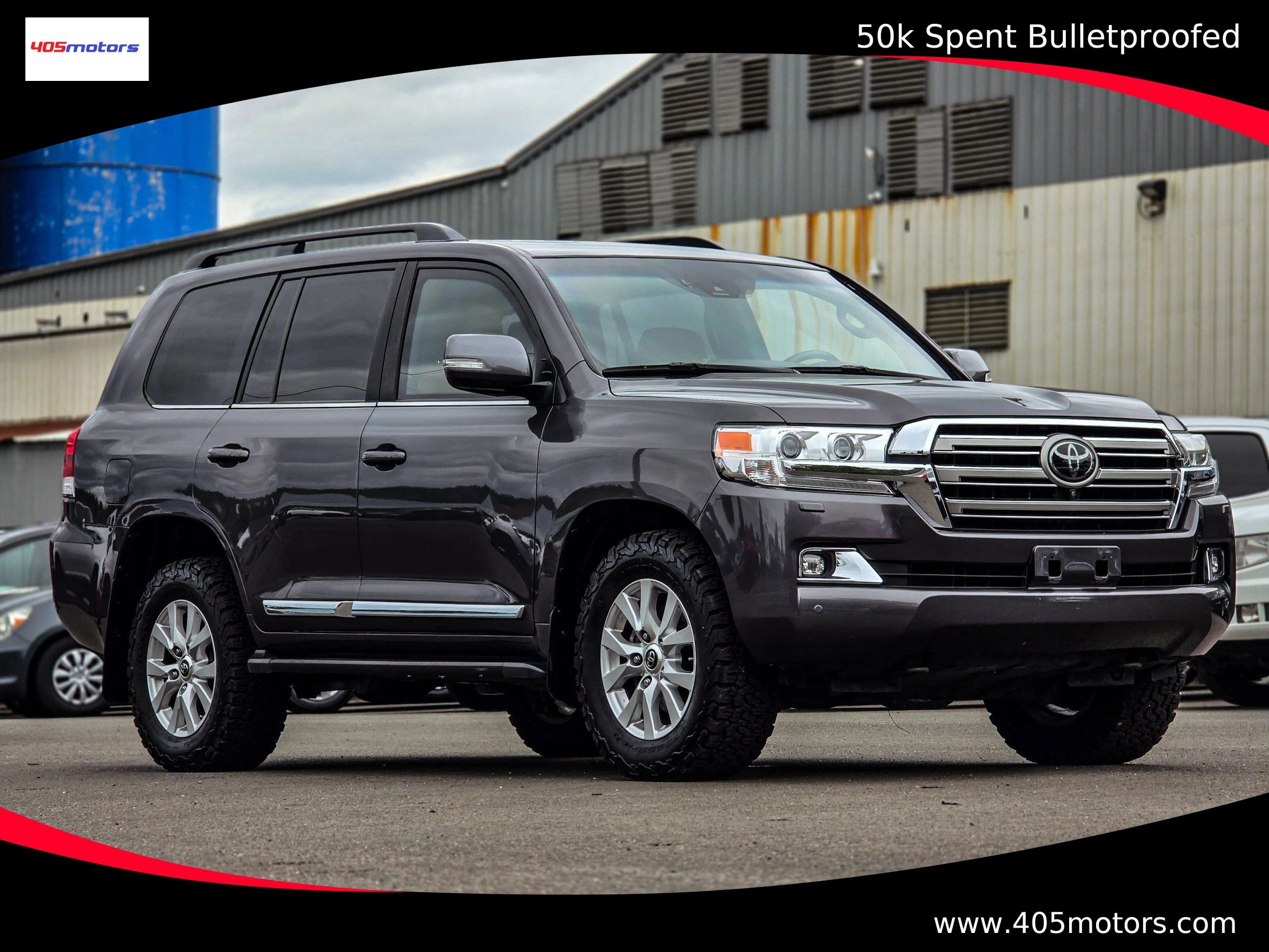 Used 2018 Toyota Land Cruiser w/ Carpet Mat Package AWD/4WD image 1