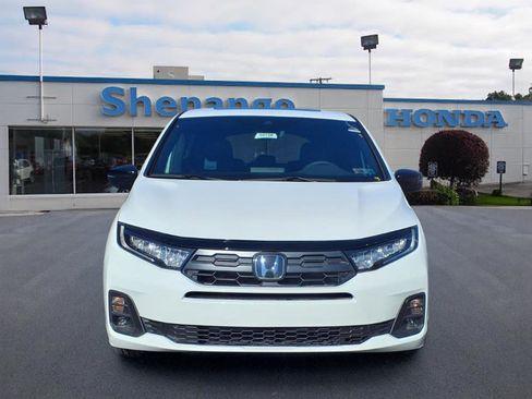 New 2026 Honda Odyssey Sport-L image 2