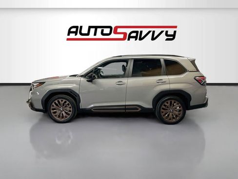 Used 2025 Subaru Forester Sport AWD/4WD image 4