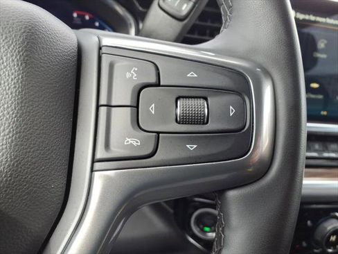 Used 2025 Chevrolet Silverado 2500 LT w/ Convenience Package AWD/4WD image 17